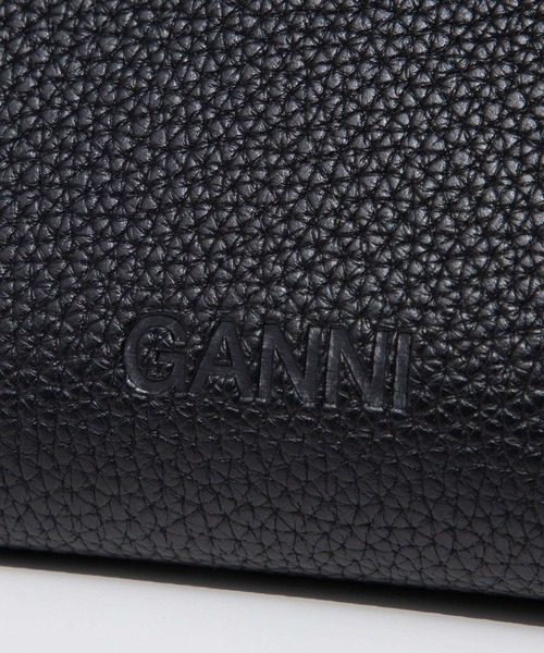 GANNI（ガニー）の「GANNI Ganni Bou Bag Mini Grained ガニー ボウバッグ ミニ ハンドバッグ（ハンドバッグ・レディース・ブラック・FREE）」の11枚目の写真