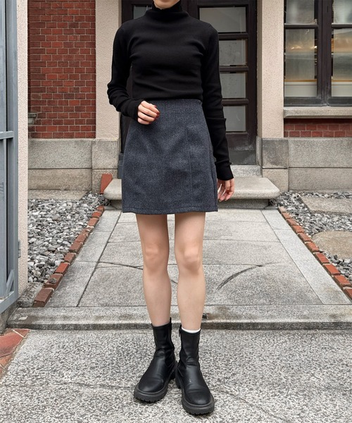 LE MORE（リモア）の「フェイクウールコクーンミニスカート（スカート・レディース・ブラック/チャコール・FREE）」の12枚目の写真