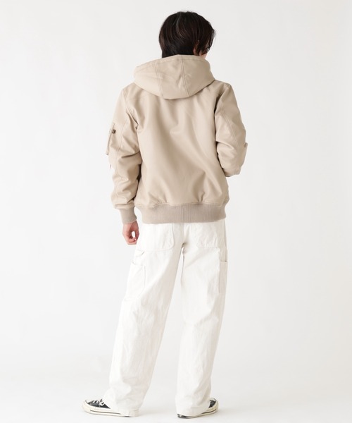 Alpha Industries(アルファインダストリーズ)の「Alpha Industries/アルファ インダストリーズ/FAUX LEATHER HOODED RIB FLIGHT JACKET/フォーレザー フード リブ フライトジャケット(ブルゾン・メンズ・ブラック/カーキ・L/M/2XL/XL)」の17枚目の写真