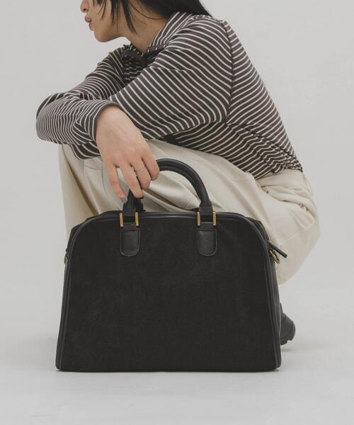 KBF(ケイビーエフ)の「パイルボストンBAG(ボストンバッグ・レディース・キャメル/チャコールグレー・ONE)」の2枚目の写真
