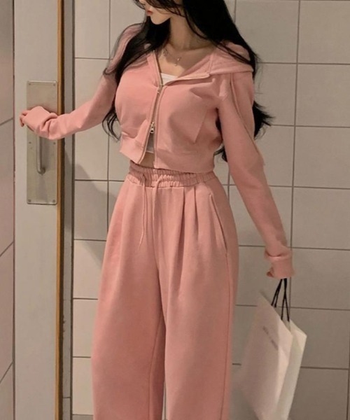 FAVORITO(ファヴォリート)の「ショートパーカーワイドパンツセットアップ(セットアップ・レディース・ダークグレー/ネイビー/ピンク/ライトグレー/ブラック・S/M)」の5枚目の写真