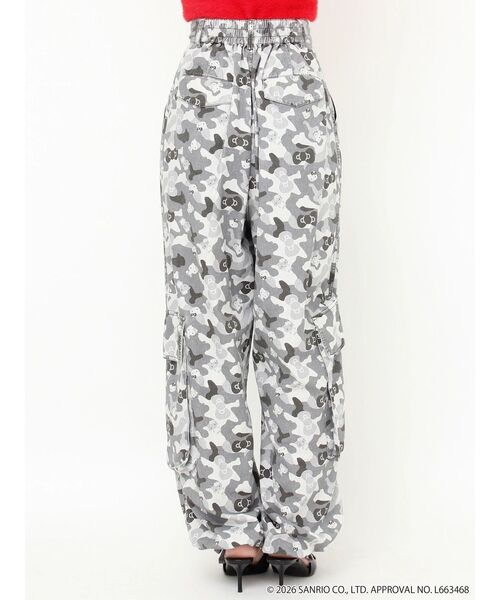 セール】【HELLO KITTYコラボ】カモフラワークパンツ（その他パンツ
