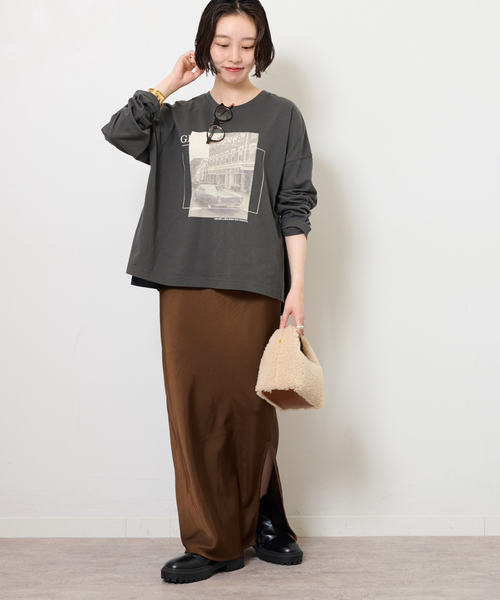 JOURNAL STANDARD relume（ジャーナルスタンダード　レリューム）の「《追加》シティフォトロングスリーブTee（Tシャツ/カットソー・レディース・ブラック/ホワイト・FREE）」の3枚目の写真