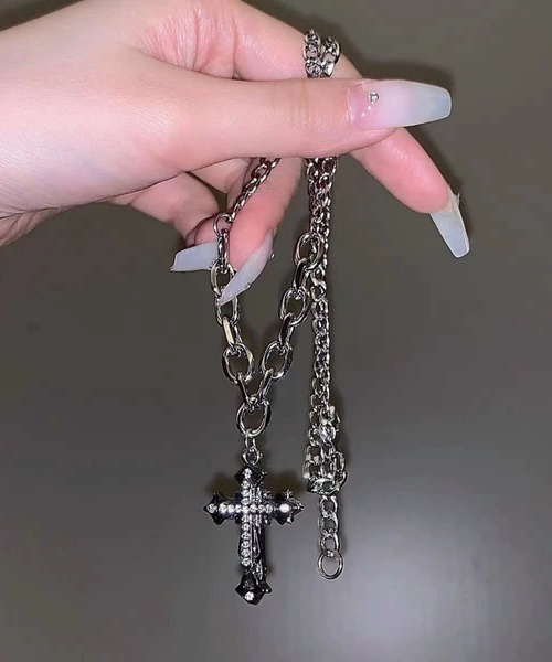 UP START（アップスタート）の「ボリュームクロスネックレス(RO)（ネックレス・レディース・シルバー・FREE）」の4枚目の写真