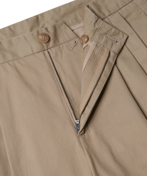 MUSINSA STANDARD（ムシンサスタンダード）の「スリータックセミバルーンチノパンツ[ベージュ]（その他パンツ・メンズ・その他・27/28/29/31/36）」の9枚目の写真