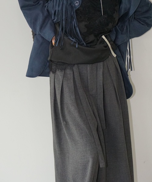 chuclla(チュクラ)の「タックボリュームパンツ chw25a134(スラックス・レディース・ダークグレー/モカ・L/M)」の20枚目の写真