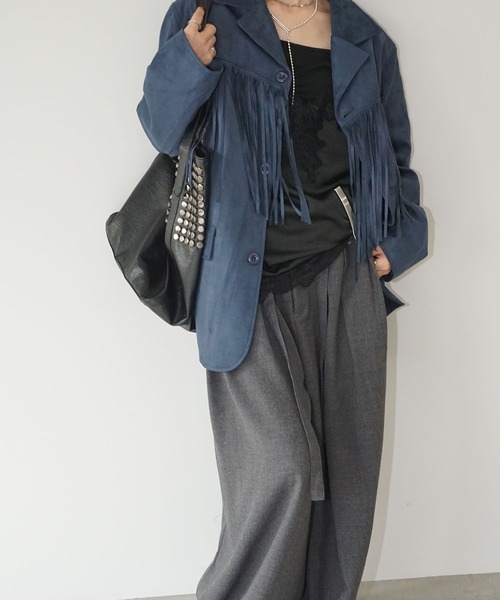 chuclla(チュクラ)の「タックボリュームパンツ chw25a134(スラックス・レディース・ダークグレー/モカ・L/M)」の3枚目の写真