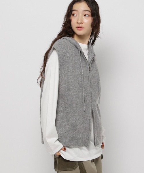 niko and（ニコアンド）の「ZIPニットフーディベスト（ニット