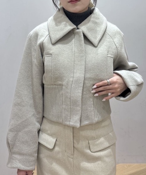 STYLEMIXER（スタイルミキサー）の「ワイドリブショートコート（ダウンジャケット/コート・レディース・ライトベージュ/キャメル・FREE）」の2枚目の写真