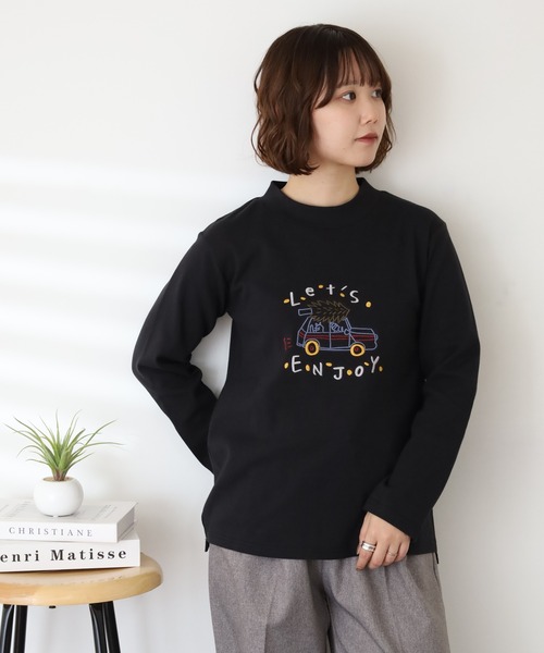 Emago（イマゴ）の「EMAGO ENJOY刺繍ﾛﾝｸﾞｽﾘｰﾌﾞ（Tシャツ/カットソー・レディース・アイボリー/ブラック/ブラウン・FREE）」の2枚目の写真