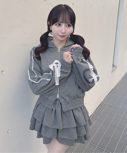 one way（ワンウェイ）の「レースラインパーカー（その他アウター・レディース・グレー/チャコールグレー/ホワイト・FREE）」の2枚目の写真