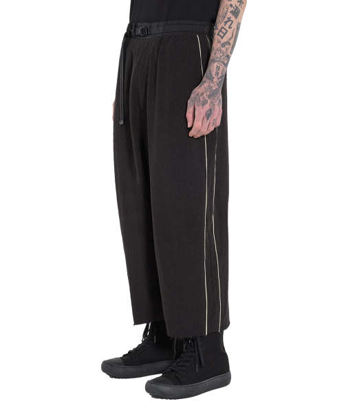 DGNAK(ディグナク)の「ワイドバギーパンツ (ブラック)_ PE1PA0707(その他パンツ・メンズ・その他・SMALL/MEDIUM/LARGE)」の1枚目の写真