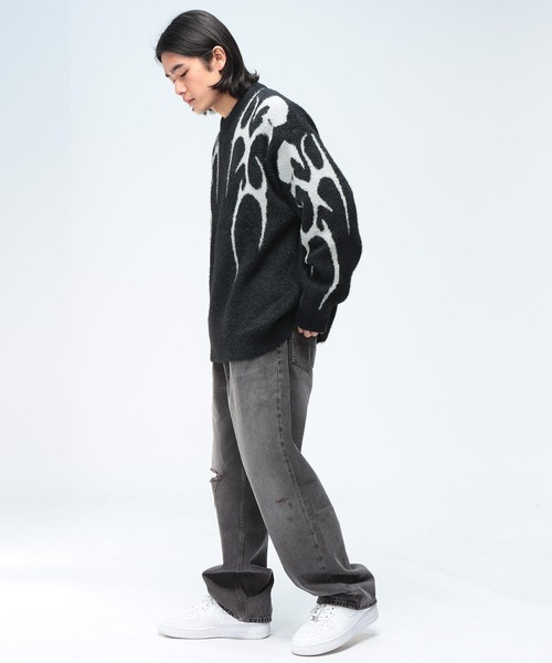 SAKAZEN(サカゼン)の「Cathy's Closet (キャシーズ クロセット) フェザー ジャガード クルーネック ニット 52706002(ニット/セーター・メンズ・ワイン/ブラック×レッド/ホワイト/ホワイト×ブラック・M/L)」の6枚目の写真