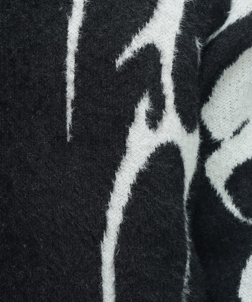 SAKAZEN(サカゼン)の「Cathy's Closet (キャシーズ クロセット) フェザー ジャガード クルーネック ニット 52706002(ニット/セーター・メンズ・ワイン/ブラック×レッド/ホワイト/ホワイト×ブラック・M/L)」の18枚目の写真