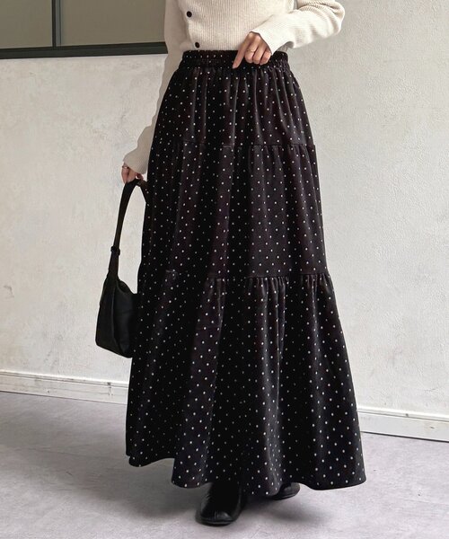 Thevon(ゼボン)の「ドットベロアティアードスカート(スカート・レディース・ブラック/ブラウン・FREE)」の4枚目の写真