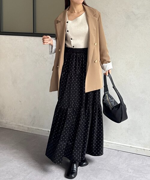 Thevon(ゼボン)の「ドットベロアティアードスカート(スカート・レディース・ブラック/ブラウン・FREE)」の8枚目の写真