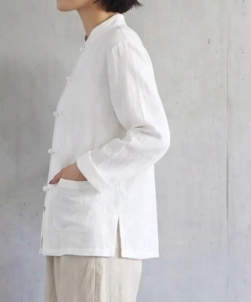 cammie(キャミー)の「チャイナボタンデザインシャツ(シャツ/ブラウス・レディース・ホワイト/ブラック・M/L)」の3枚目の写真
