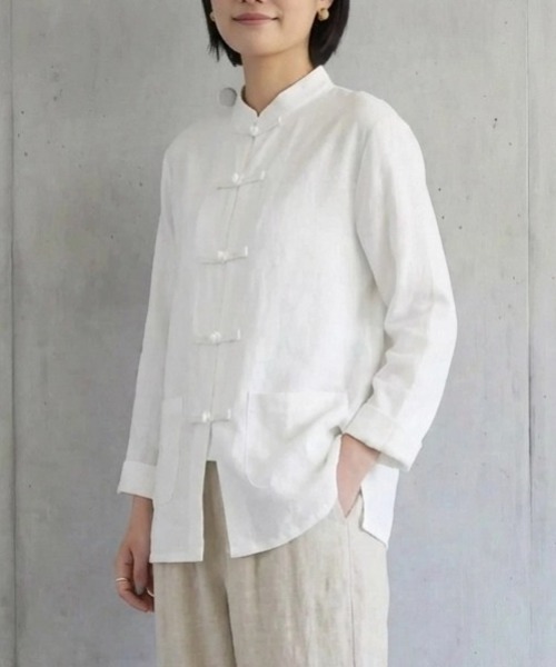 cammie(キャミー)の「チャイナボタンデザインシャツ(シャツ/ブラウス・レディース・ホワイト/ブラック・M/L)」の4枚目の写真
