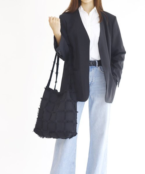 GREEN STUFF(グリーンスタッフ)の「思わず迫っているショッパーバッグ 53 エスニックフリンジ - black(ショルダーバッグ・レディース・その他・FREE)」の4枚目の写真