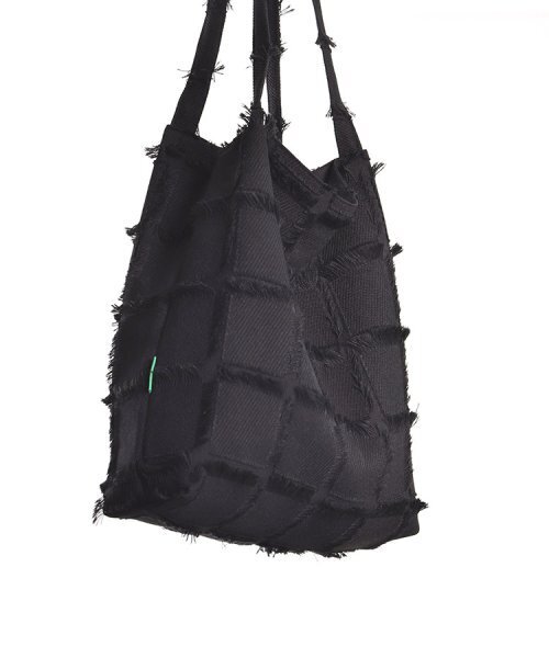 GREEN STUFF(グリーンスタッフ)の「思わず迫っているショッパーバッグ 53 エスニックフリンジ - black(ショルダーバッグ・レディース・その他・FREE)」の6枚目の写真