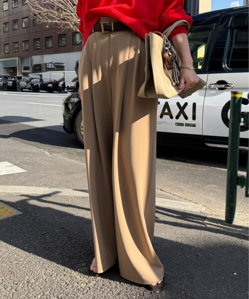 LOUNGEDRESS(ラウンジドレス)の「【@ld_risaコラボ】ジャージータックワイドパンツ(その他パンツ・レディース・ブラック/オフホワイト/ベージュ・SMALL/MEDIUM)」の3枚目の写真