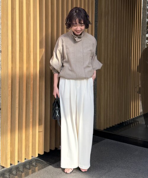 LOUNGEDRESS(ラウンジドレス)の「【@ld_risaコラボ】ジャージータックワイドパンツ(その他パンツ・レディース・ブラック/オフホワイト/ベージュ・SMALL/MEDIUM)」の4枚目の写真