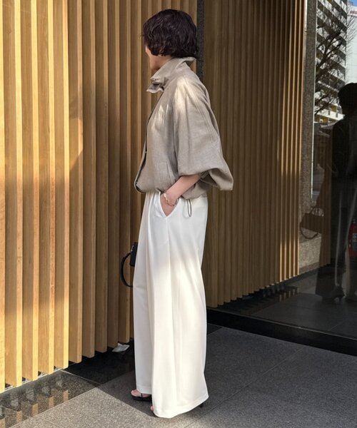 LOUNGEDRESS(ラウンジドレス)の「【@ld_risaコラボ】ジャージータックワイドパンツ(その他パンツ・レディース・ブラック/オフホワイト/ベージュ・SMALL/MEDIUM)」の5枚目の写真