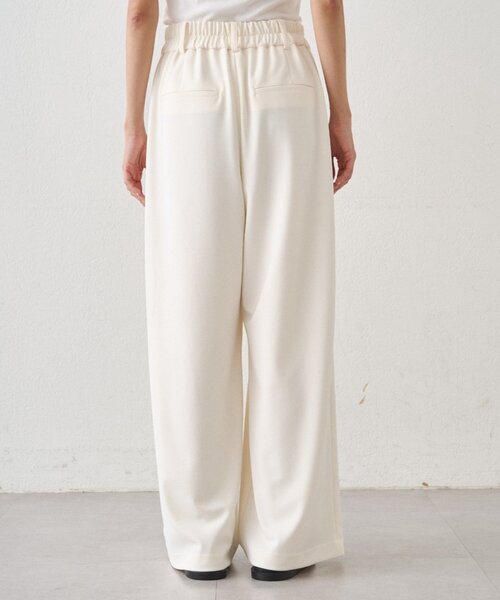 LOUNGEDRESS(ラウンジドレス)の「【@ld_risaコラボ】ジャージータックワイドパンツ(その他パンツ・レディース・ブラック/オフホワイト/ベージュ・SMALL/MEDIUM)」の18枚目の写真