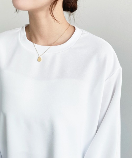 moment+（モーメントプラス）の「しわになりにくい長袖ストレッチジョーゼットTブラウス（Tシャツ/カットソー・レディース・ブラック/ネイビー/オフホワイト・M/L）」の19枚目の写真