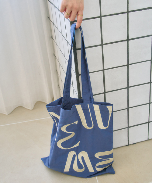 LE TALON（ルタロン）の「LETALON メッセージトート（トートバッグ・レディース・ブルー/ブルー系その他/アイボリー/レッド/ブラウン・FREE）」の11枚目の写真