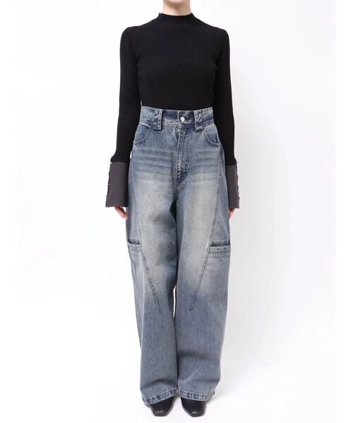 MURUA（ムルーア）の「パッチポケットバレルレッグデニム（デニムパンツ・レディース・ブルー・1/2）」の17枚目の写真