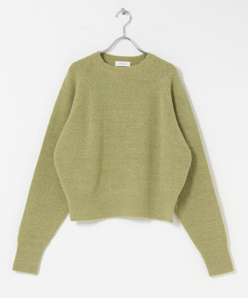 かぐれ(カグレ)の「アルパカクルーネックニット(ニット/セーター・レディース・グレー/イエロー/ブルー・FREE)」の7枚目の写真