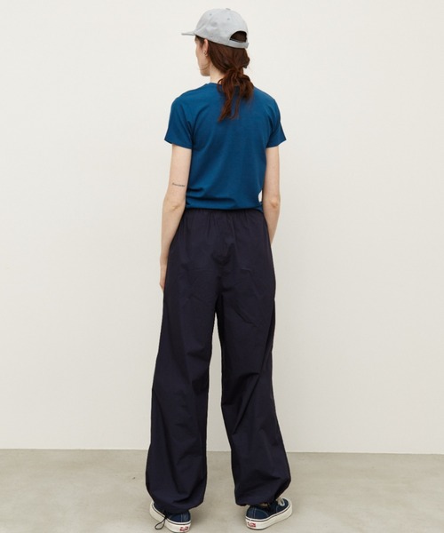Auntie Rosa Holiday(アンティローザホリデー)の「ベーシッククルーTEE / 接触冷感 / 抗菌防臭 / UVCUT(Tシャツ/カットソー・レディース・チャコールグレー/オフホワイト/ブラック/ダークブルー・FREE)」の20枚目の写真