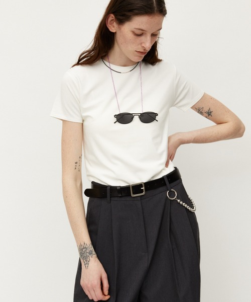 Auntie Rosa Holiday(アンティローザホリデー)の「ベーシッククルーTEE / 接触冷感 / 抗菌防臭 / UVCUT(Tシャツ/カットソー・レディース・チャコールグレー/オフホワイト/ブラック/ダークブルー・FREE)」の6枚目の写真