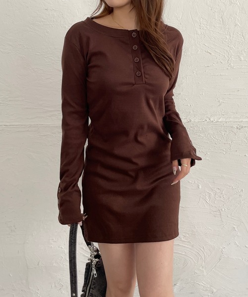 ROGER AND RAW（ロジャーアンドロウ）の「ヘンリーネック長袖ミニワンピース（ワンピース・レディース・ブラウン/チャコールグレー・FREE）」の18枚目の写真