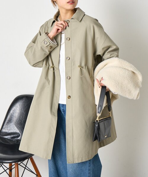 Jena espace merveilleux(ジェナ エスパスメルヴェイユ)の「ウエストギャザーコート(ステンカラーコート・レディース・アイボリー/カーキ・FREE)」の2枚目の写真