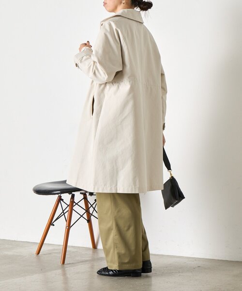 Jena espace merveilleux(ジェナ エスパスメルヴェイユ)の「ウエストギャザーコート(ステンカラーコート・レディース・アイボリー/カーキ・FREE)」の11枚目の写真