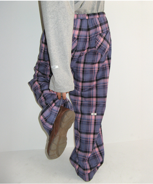 RONRON(ロンロン)の「BACK HEART POCKET CHECK PANTS PURPLE(その他パンツ・レディース・その他・FREE)」の5枚目の写真