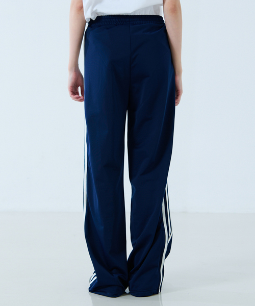 adidas（アディダス）の「【adidas originals / アディダスオリジナルス】FIRE BIRD LOOSE / ファイヤーバード ルーズ（その他パンツ・レディース・ネイビー・M/S）」の10枚目の写真