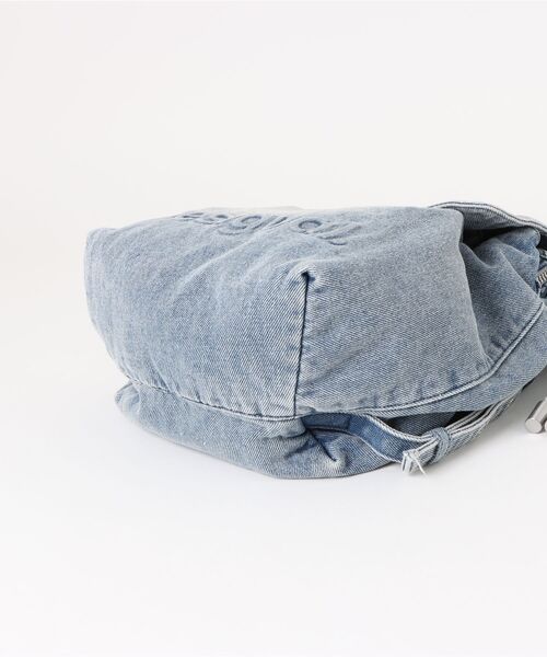 Desigual（デシグアル）の「デニム フラップ ミニバックパック（バックパック/リュック・レディース・ブルー・FREE）」の3枚目の写真