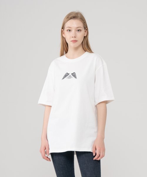 ICONOGRAPHY(アイコノグラフィー)の「WING TATTOO IV(Tシャツ/カットソー・レディース・アイボリー・L/XL/S)」の4枚目の写真