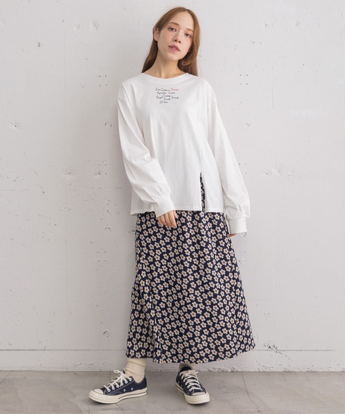 POU DOU DOU(プードゥドゥ)の「スリットデザインロゴ刺繍ロンT(Tシャツ/カットソー・レディース・オフホワイト/ブルー/ネイビー・3)」の18枚目の写真