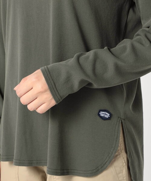Grand PARK(グランドパーク)の「【日本製】長袖 裾ラウンドカットソー(Tシャツ/カットソー・レディース・ホワイト/チャコールグレー・FREE)」の8枚目の写真