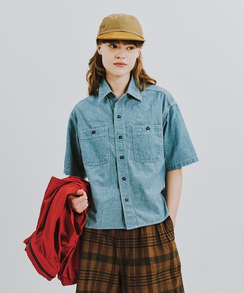 BEAMS BOY(ビームスボーイ)の「シャンブレー ショートスリーブ(シャツ/ブラウス・レディース・ブラック/インディゴブルー・2/1)」の1枚目の写真