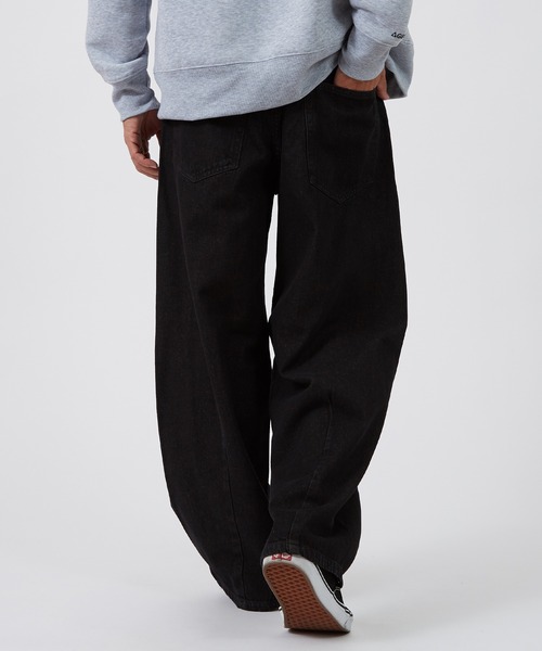 improves（インプローブス）の「9.5oz デニム バレルレッグ ジーンズ（デニムパンツ・メンズ・ブルー/ネイビー/ブラック系/ブラック/サックスブルー・SMALL/LARGE/MEDIUM/X-LARGE）」の8枚目の写真