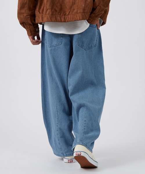 improves（インプローブス）の「9.5oz デニム バレルレッグ ジーンズ（デニムパンツ・メンズ・ブルー/ネイビー/ブラック系/ブラック/サックスブルー・SMALL/LARGE/MEDIUM/X-LARGE）」の20枚目の写真