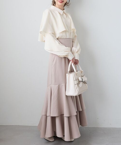 MAJESTIC LEGON（マジェスティックレゴン）の「シアーケープロングスリーブブラウス（シャツ/ブラウス・レディース・ブラック/ブラック系その他/ホワイト系その他2/グレー/グレー系その他/アイボリー・MEDIUM）」の8枚目の写真