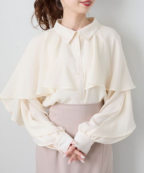 MAJESTIC LEGON（マジェスティックレゴン）の「シアーケープロングスリーブブラウス（シャツ/ブラウス・レディース・ブラック/ブラック系その他/ホワイト系その他2/グレー/グレー系その他/アイボリー・MEDIUM）」の10枚目の写真