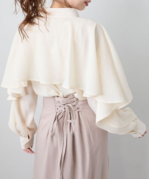 MAJESTIC LEGON（マジェスティックレゴン）の「シアーケープロングスリーブブラウス（シャツ/ブラウス・レディース・ブラック/ブラック系その他/ホワイト系その他2/グレー/グレー系その他/アイボリー・MEDIUM）」の12枚目の写真