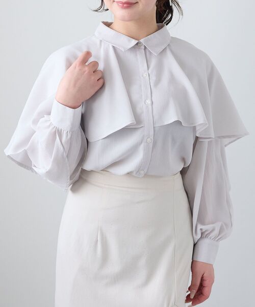 MAJESTIC LEGON（マジェスティックレゴン）の「シアーケープロングスリーブブラウス（シャツ/ブラウス・レディース・ブラック/ブラック系その他/ホワイト系その他2/グレー/グレー系その他/アイボリー・MEDIUM）」の19枚目の写真